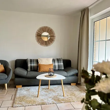 Mit Meerblick, Sonne & Flair *